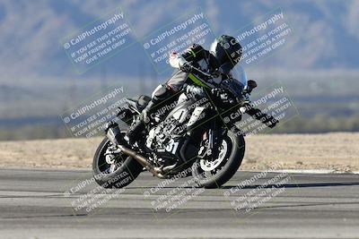 media/Jan-15-2026-Racers Edge (Thu) [[dfebeb70ab]]/3-B Group/Session 1 Turn 8/